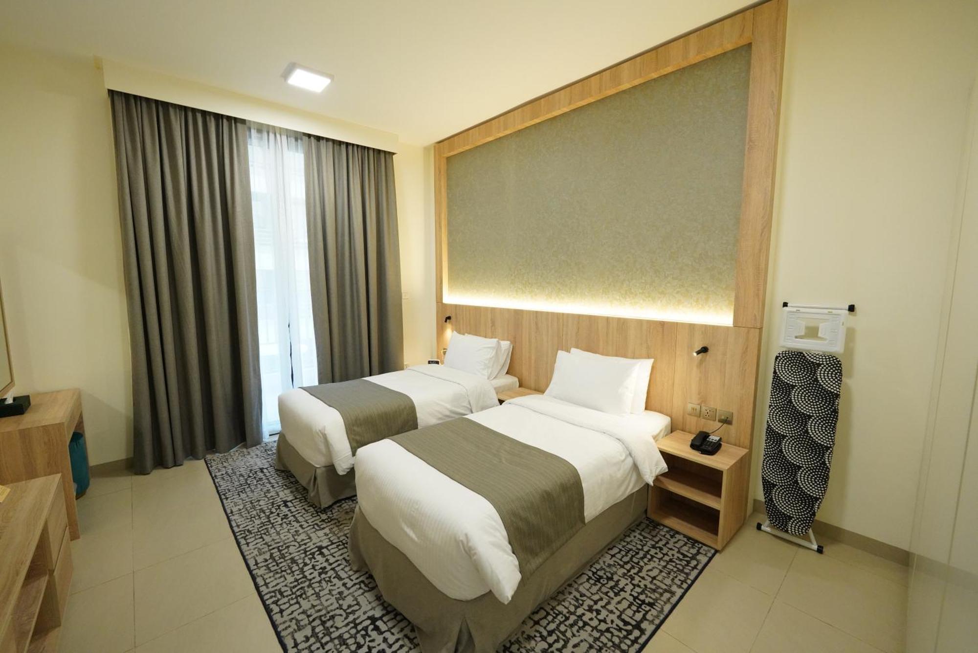 Azur Regency Apartments Dubai Exterior foto